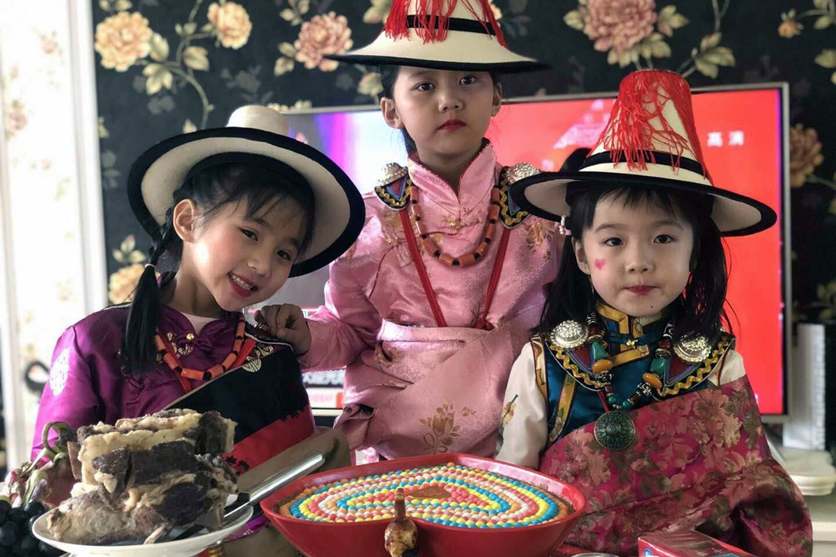 Tibetan children in traditional dress for Losar celebrations