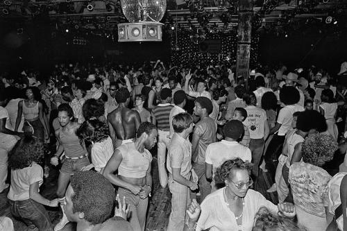 Shoot to Thrill: Picturing New York&rsquo;s Underground Dance Music Culture 1977-1999