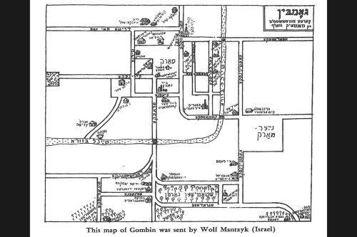 Simple line map of a small village, with place names written in Hebrew.