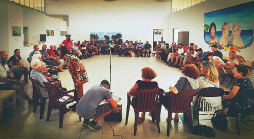 First meeting among Griko and Greko speakers