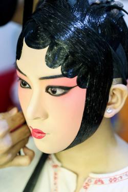 Lucy Liu, Kunqu opera costume