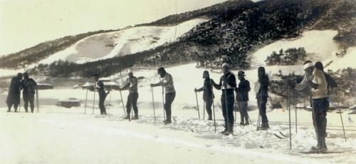 Ski lesson with Nakamura Okajo
