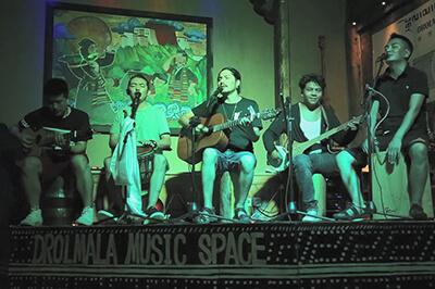 Introduction to Tibetan Music Clubs