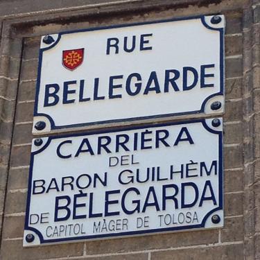 Bilingual signage in Toulouse, the capital of the new Occitania region.