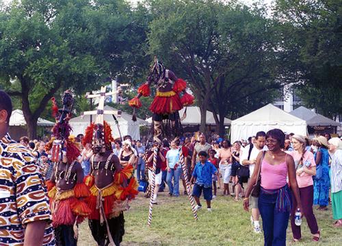 The 2003 Smithsonian Folklife Festival featured the arts and culture of Mali on the National Mall.